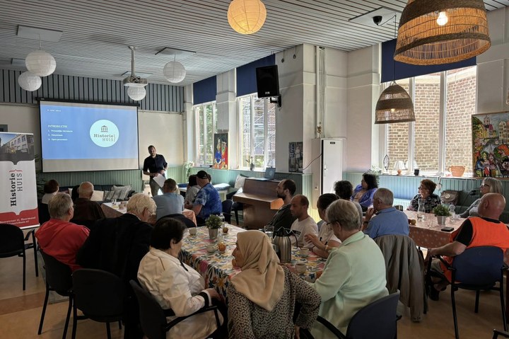 Presentatie Klavertje 4 - Broodnodig